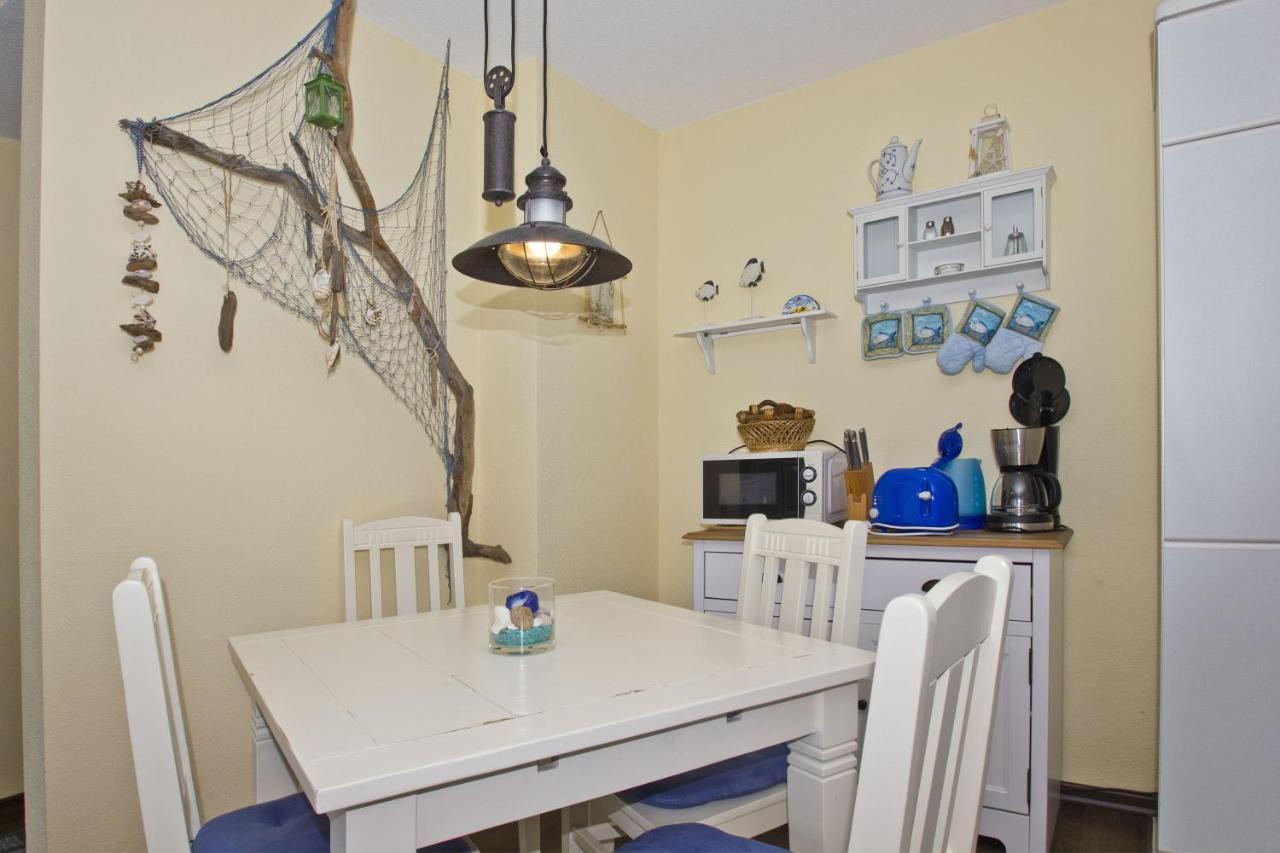 Strandnahe 2-Raum-Ferienwohnung Mit Balkon - Strandhaus Moenchgut Fewo 10 Lobbe Ngoại thất bức ảnh