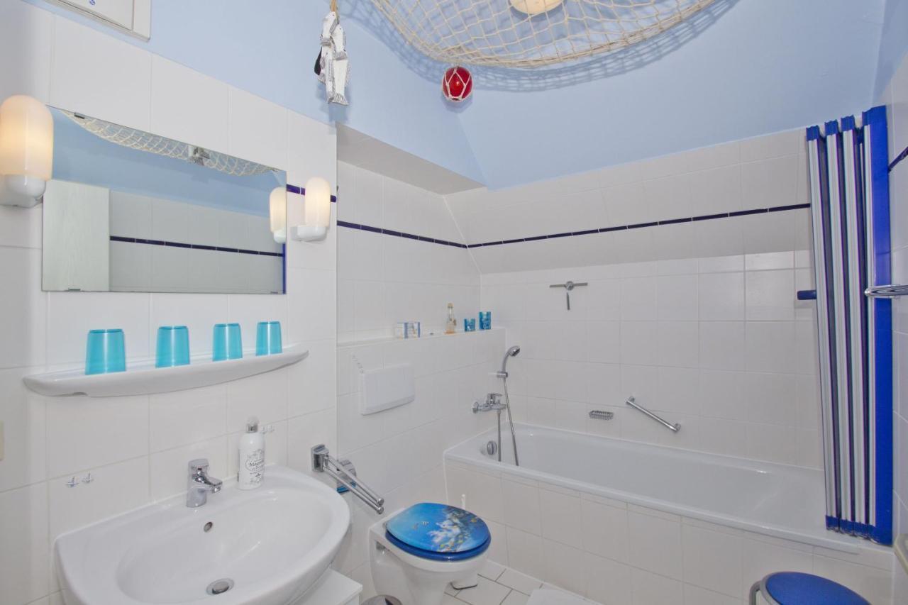 Strandnahe 2-Raum-Ferienwohnung Mit Balkon - Strandhaus Moenchgut Fewo 10 Lobbe Ngoại thất bức ảnh